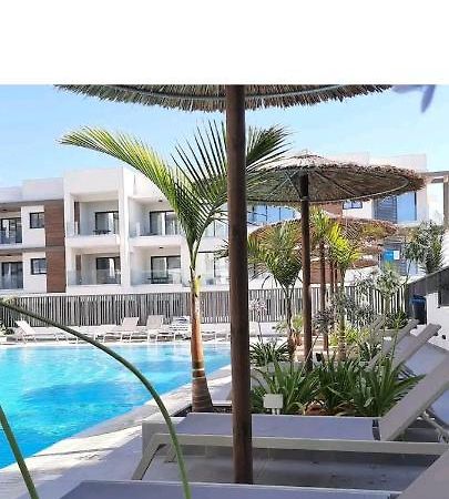 Cosmos Residence Paralimni Exteriör bild