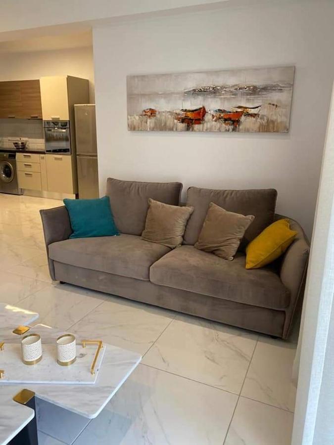 Cosmos Residence Paralimni Exteriör bild