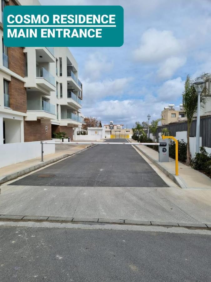 Cosmos Residence Paralimni Exteriör bild