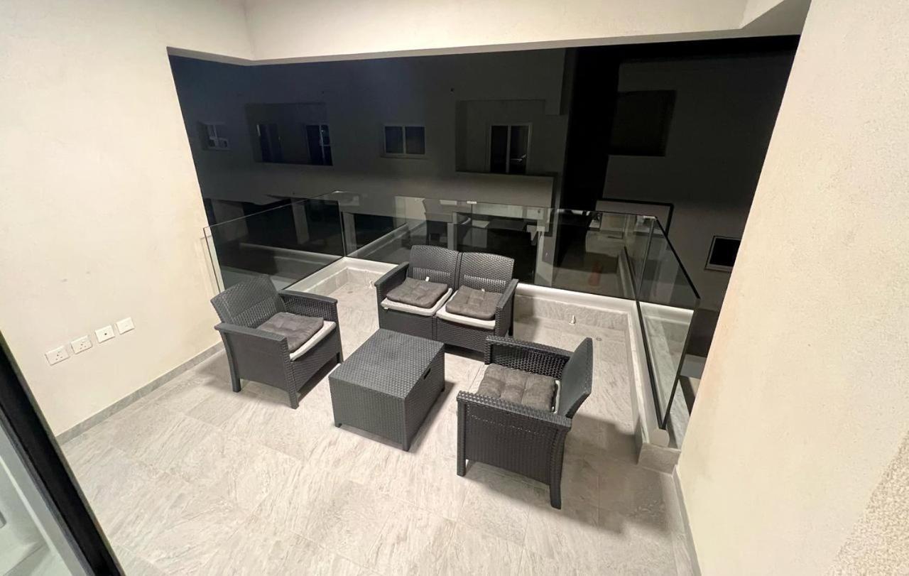 Cosmos Residence Paralimni Exteriör bild